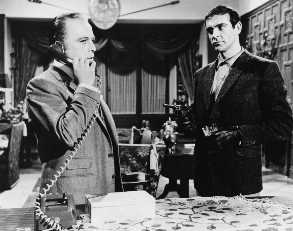 The Frightened City - A pre Bond Sean Connery in a top Brit film noir! The Frightened City - A pre Bond Sean Connery in a top Brit film noir!
