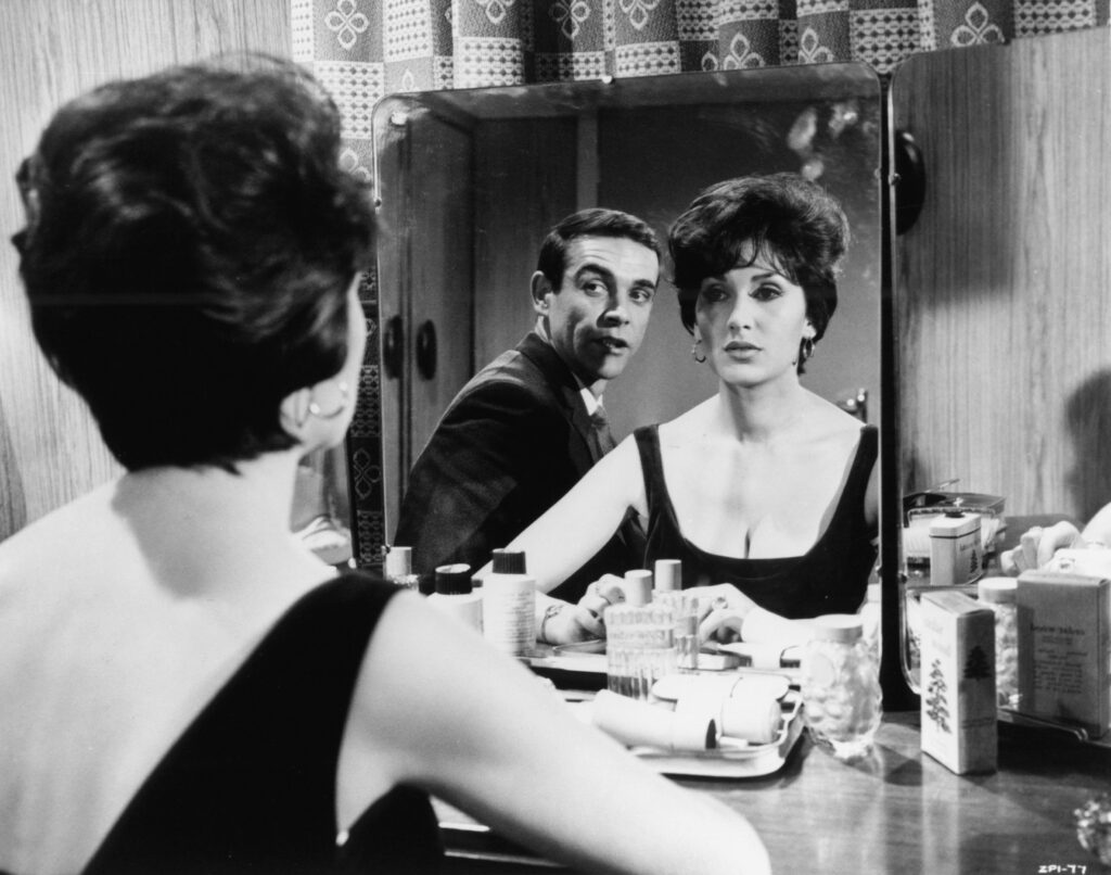 The Frightened City - A pre Bond Sean Connery in a top Brit film noir! The Frightened City - A pre Bond Sean Connery in a top Brit film noir!
