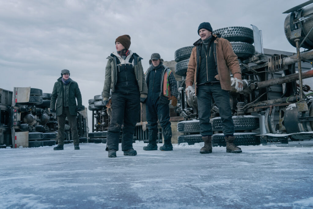 Ice Road - Liam Neeson is truck driver on a suicide mission