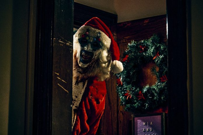 Terrifier 3 trailer - Art the clown paints a picture of pain!