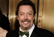 Tim Curry – OBITUARY Tim Curry
